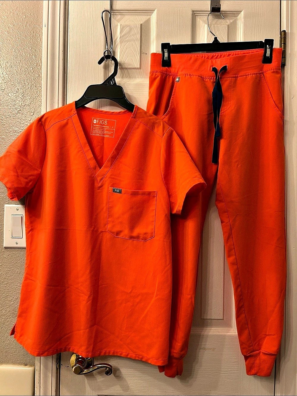 FIGS Casma Scrub Top & Zamora Jogger Scrub Pants Set Casma & Zamora Orange Scrub